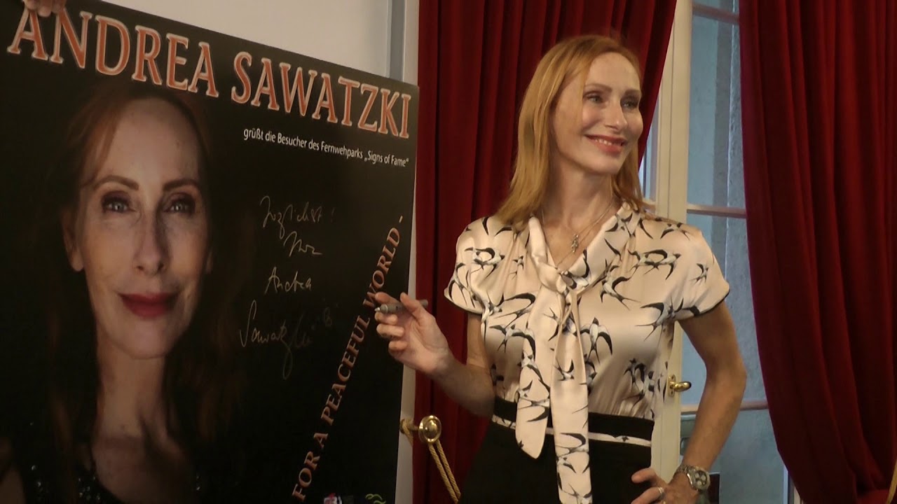 STARS Andrea Sawatzki im Signs of Fame des Fernweh Parks aktuell HD mp4