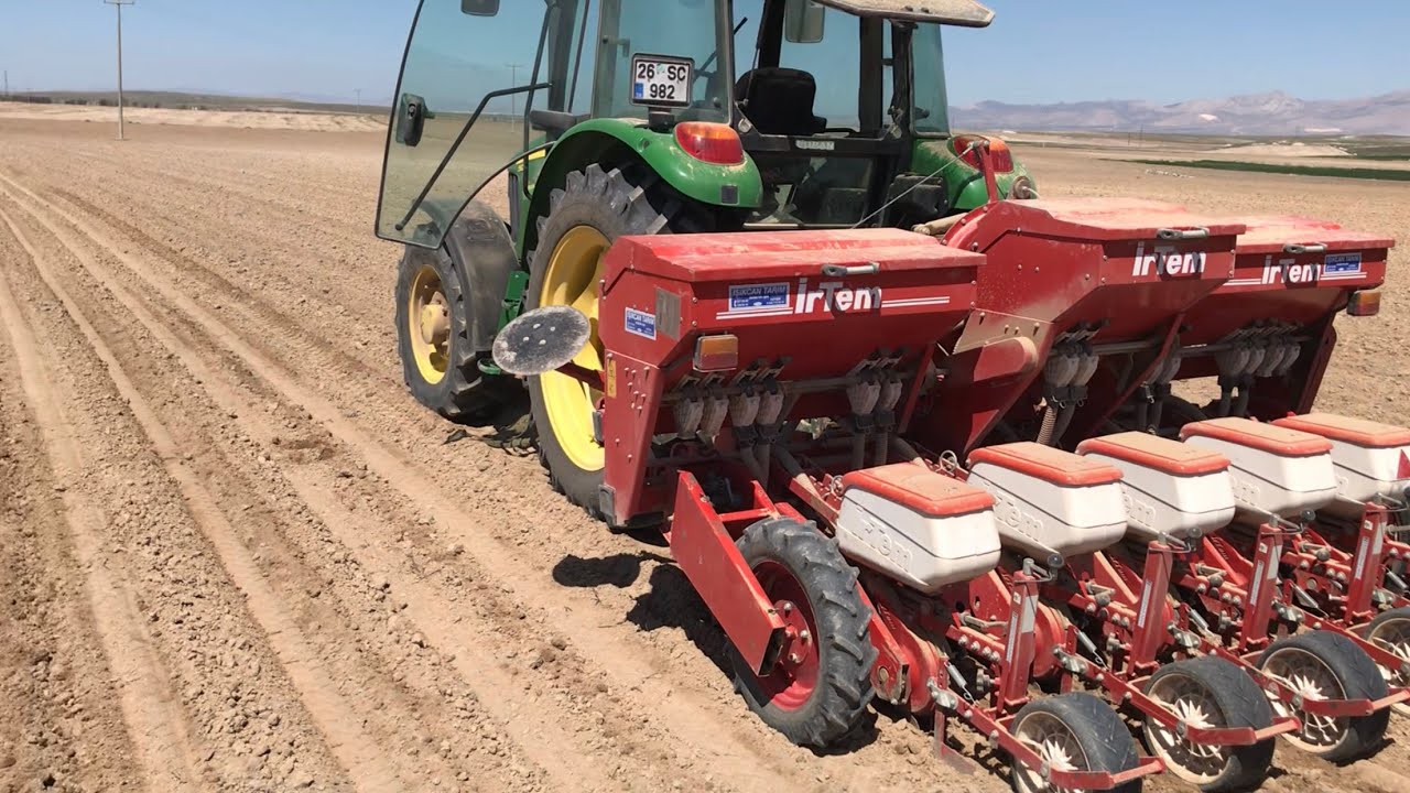 John Deere 5625 ile irtem havalı(ponamatik) Pancar Ekimi 2020 göktepe Sivrihisar PART 1
