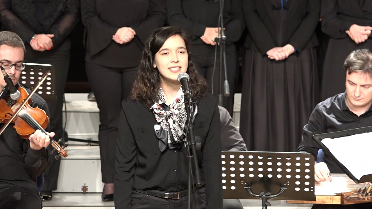Dilara Canlıoğlu - Dondurmam Buz Gibi Buz