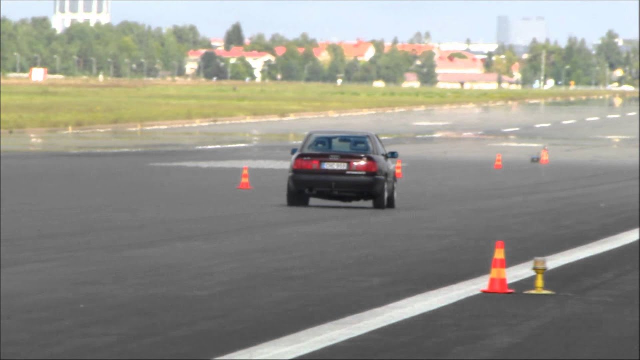 Lappeenrannan ilmailup&auml;iv&auml;/kiihdytysajot 3.9.2011