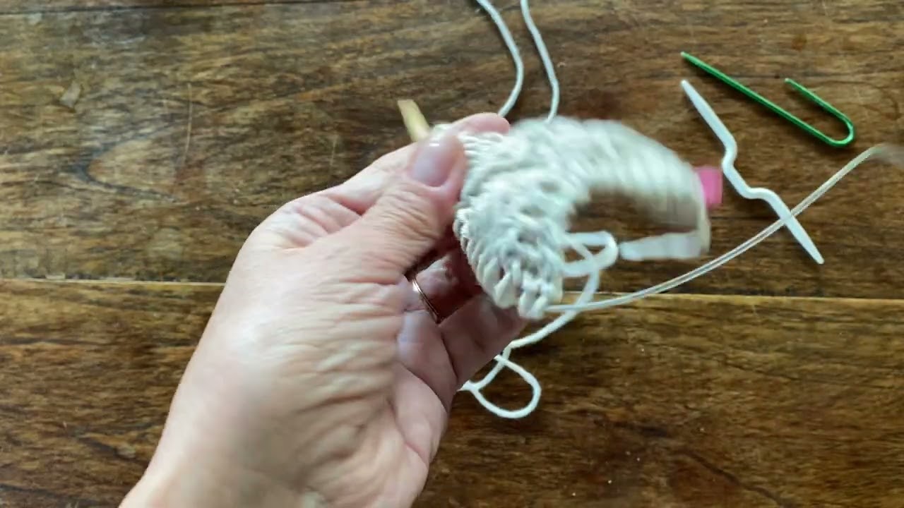 How to continue the Lavender Mist Shawl (second part)