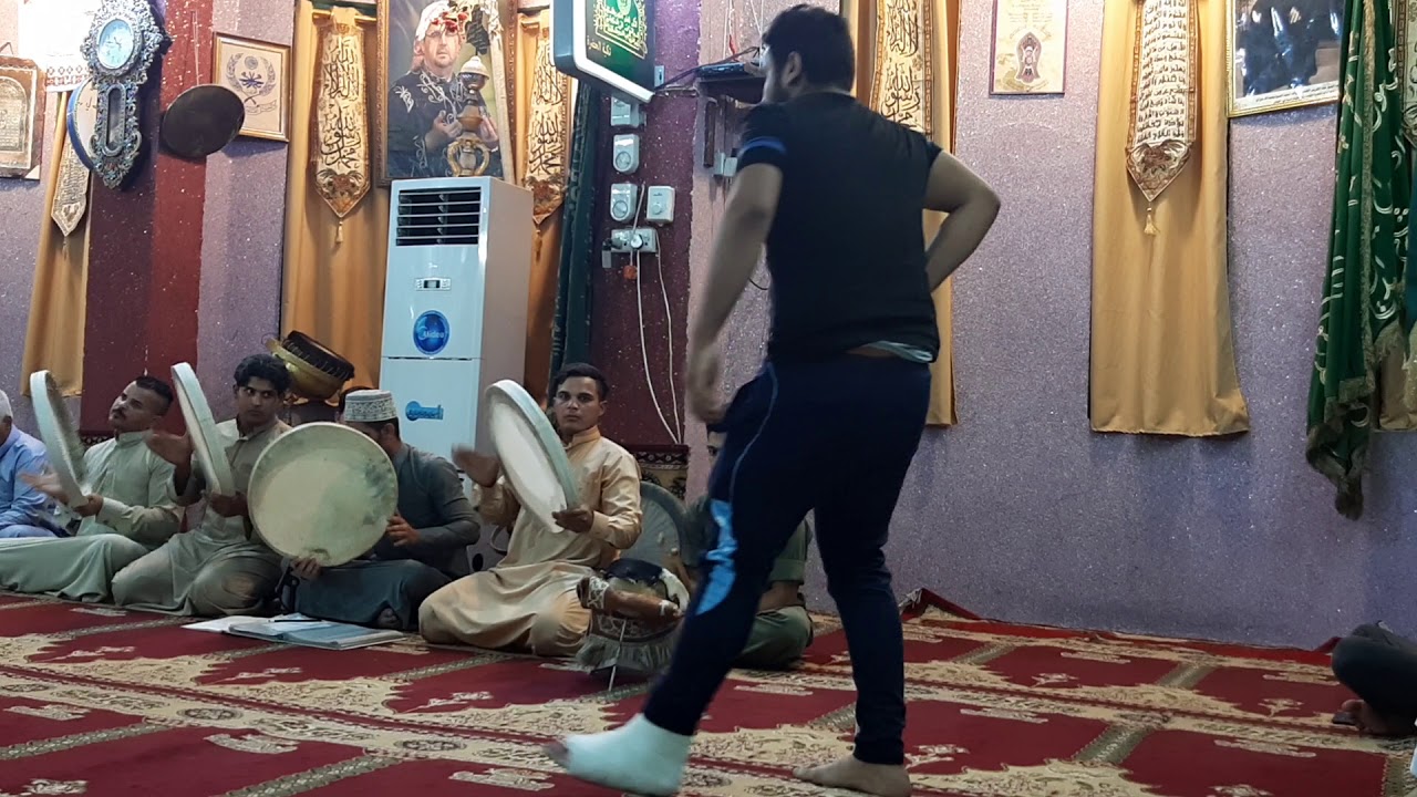 قصيده لشد رايه علي +حربي هلا بشيخ الطريقه الكسنزانيه