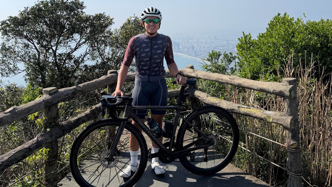 Cycling in Da Nang, Is this Da Nang's Hardest Climb?!