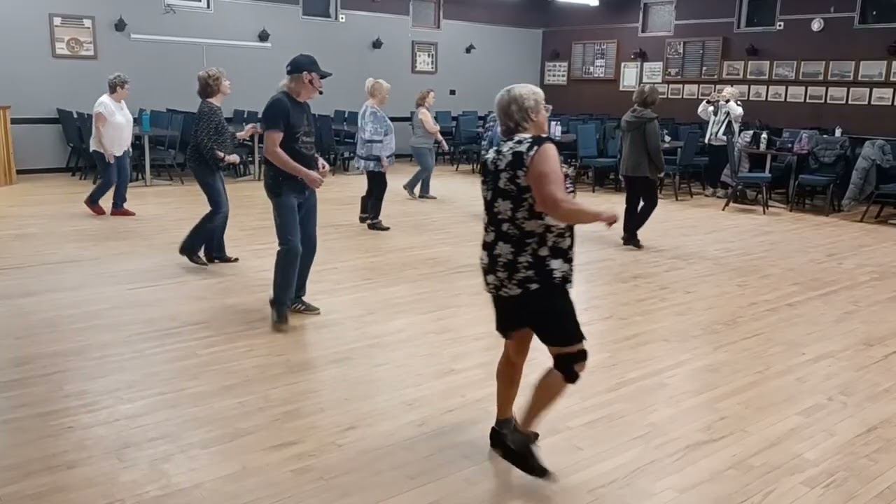 Cara Mia Line Dance Demonstration