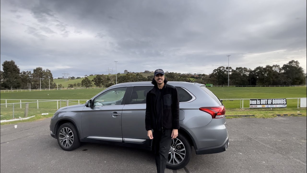 2016 Mitsubishi Outlander Review