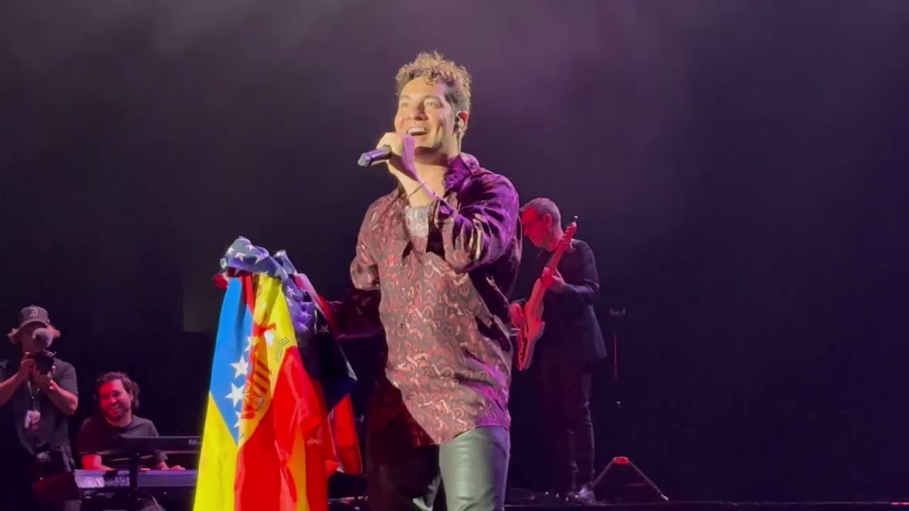 Midley de canciones - David Bisbal - Back in the USA - San José CA