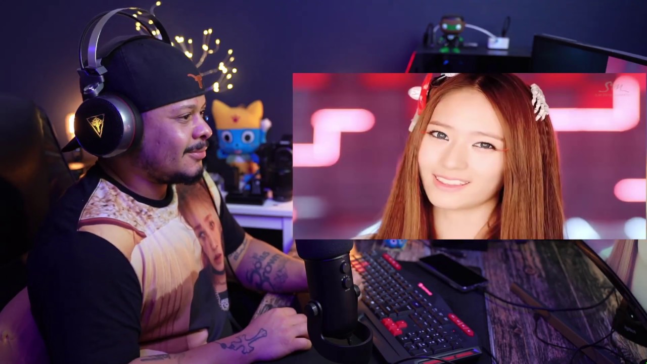 Reaction To f(x) 에프엑스 'Electric Shock' MV!