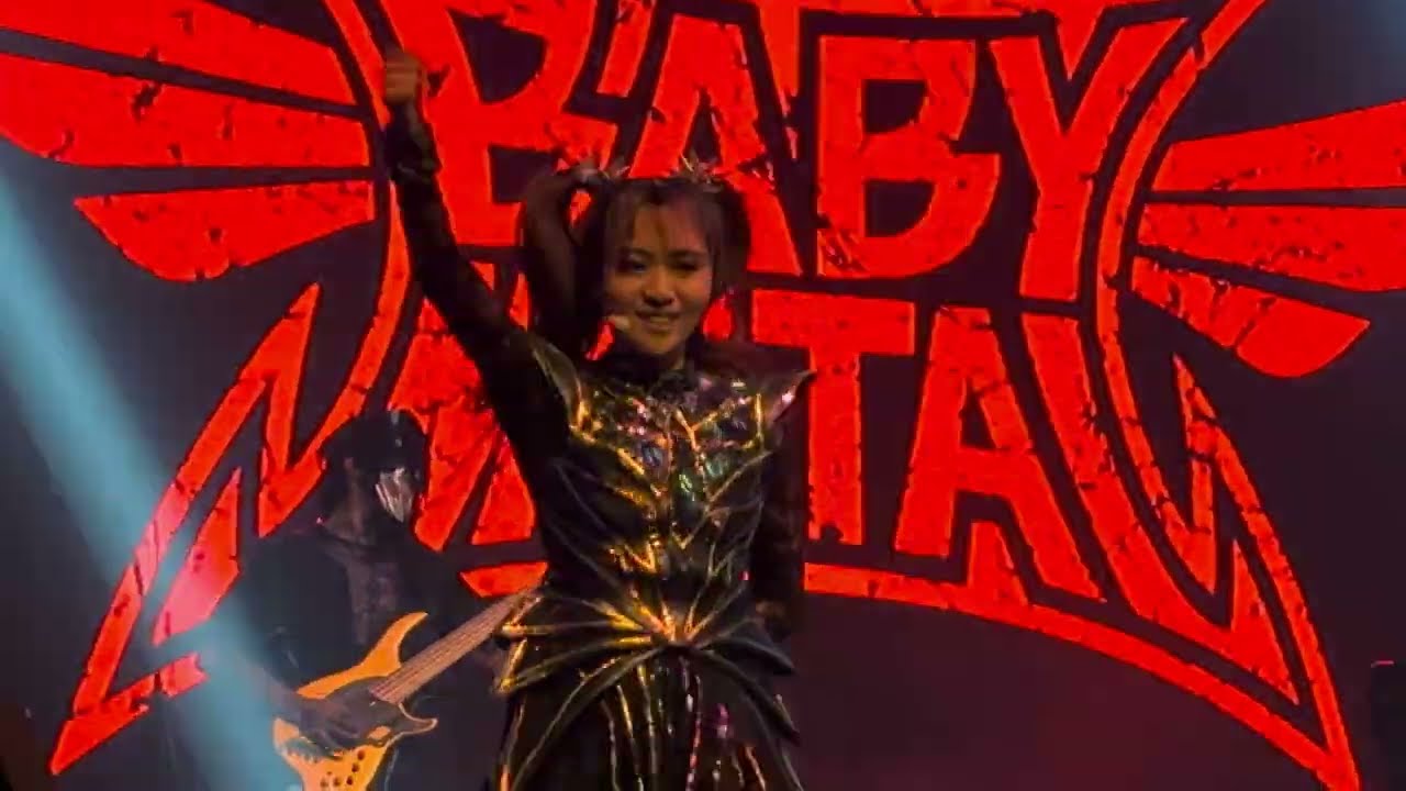 【後半ほぼMOA FOCUS】Babymetal - Headbangeeeeerrrrr!!!!!!! in Capitol theater(Singapore)
