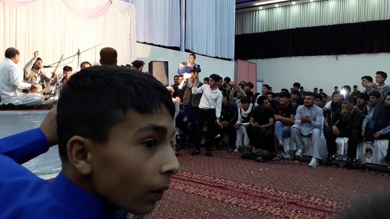 مصطفی دمبوره