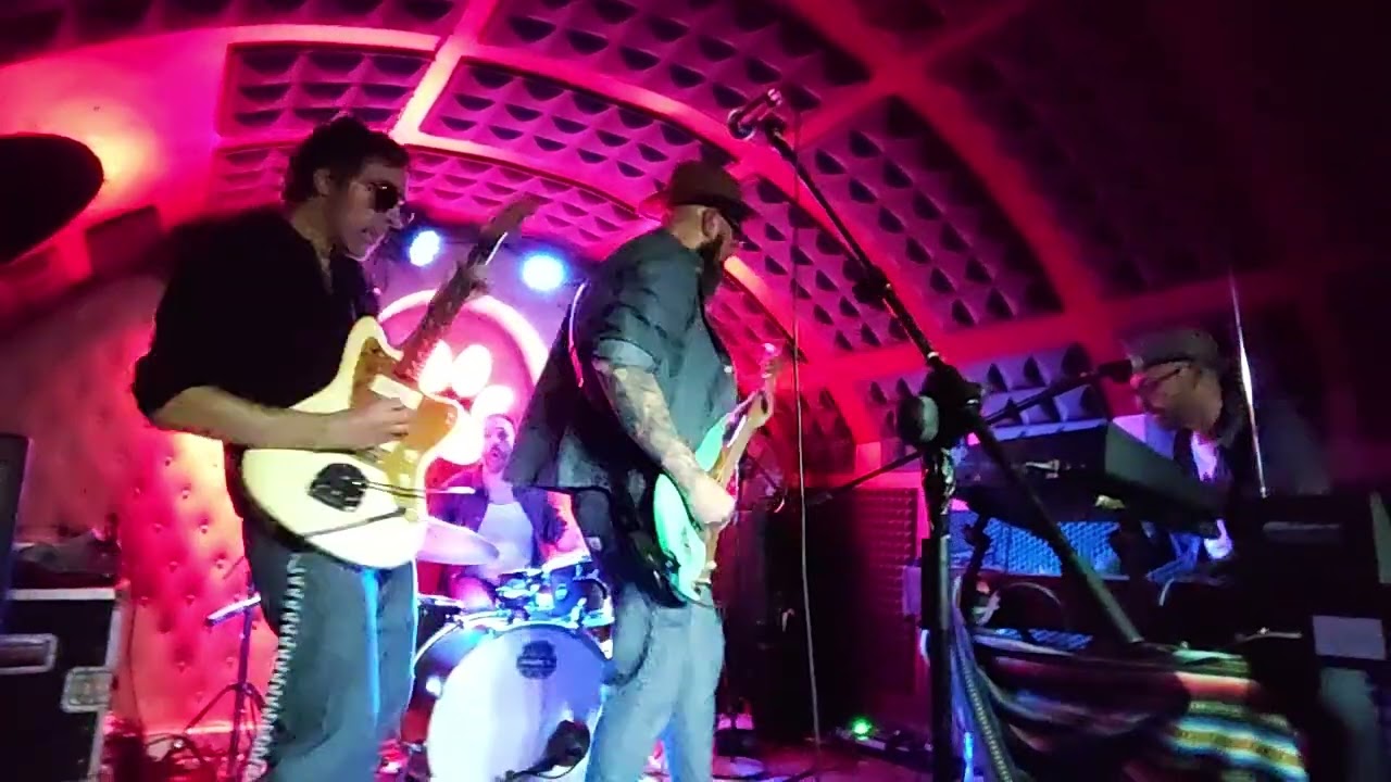 KALA'AN BOYS - MIDNIGHT RELÁMPAGO. Live in Madrid (16-1-25). Sala El Perro. 