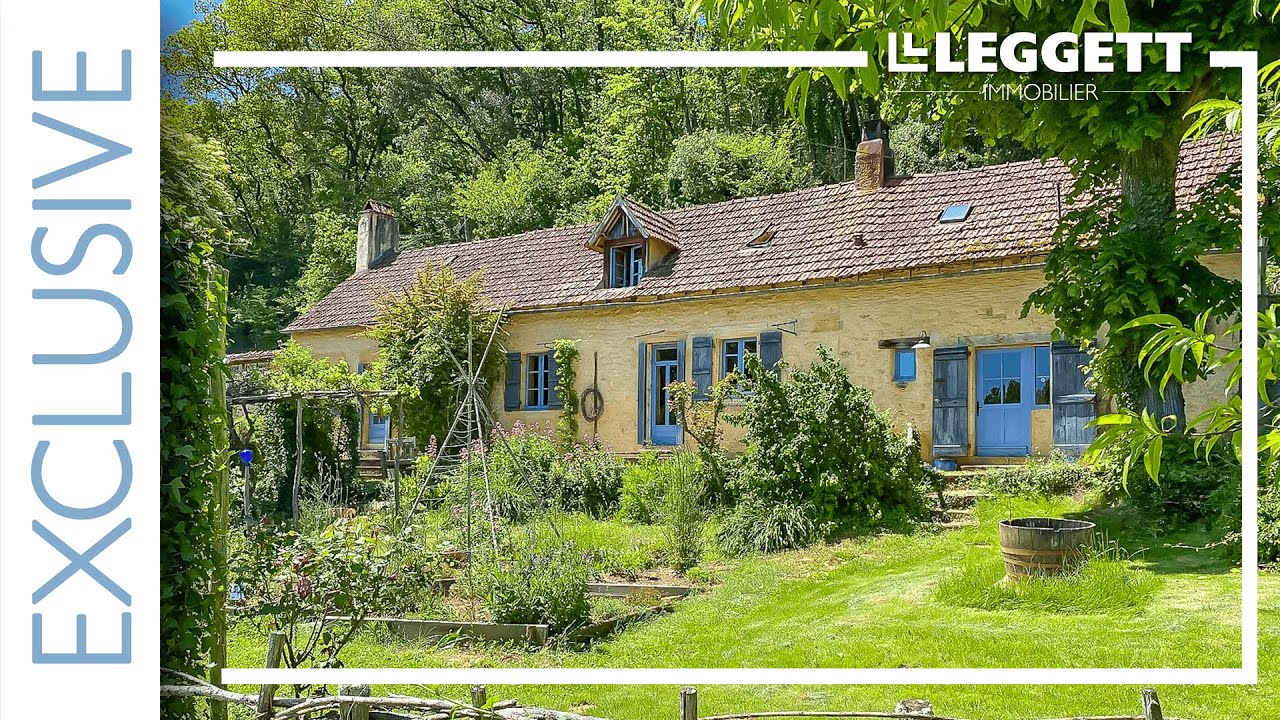 SOLD | Stunning traditional French farmhouse with outbuildings near riverbanks - Ref.: A03899