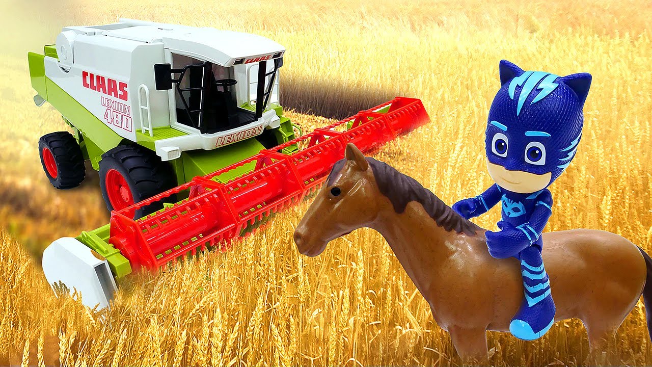 Bruder : рабочие машинки в поле! Кетбой из Герои В Масках, Комбайн и Трактор @GulliverRu