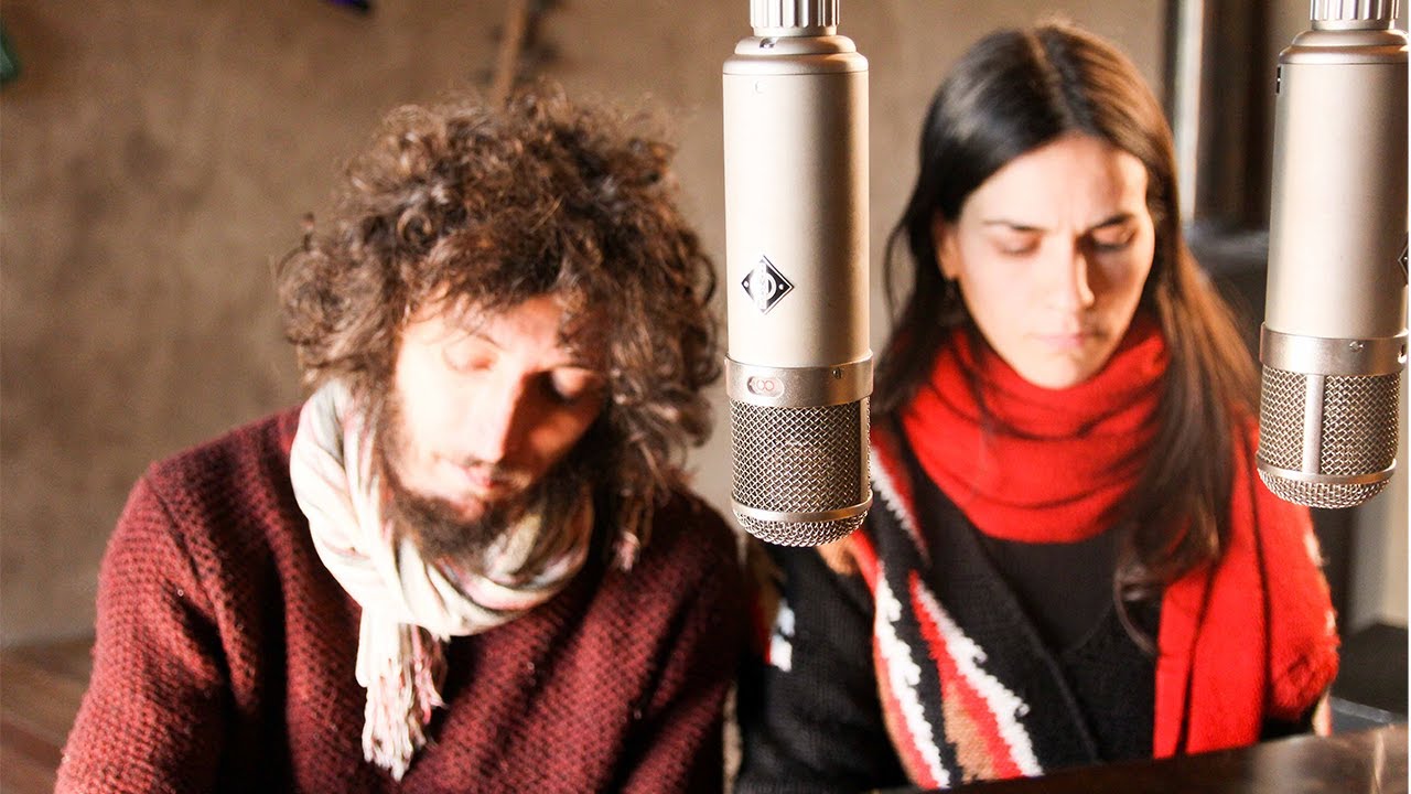 08 Soy todo lo que recuerdo (Gabo Ferro)–Adrian Berra- Ft. Clara Presta-“Viajes a pequemonia”–(2022)