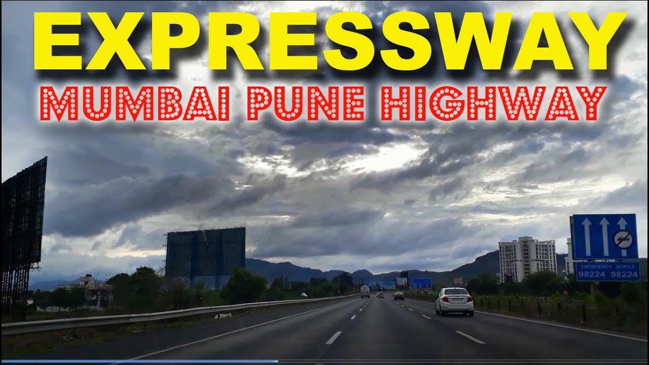 Adventure of Driving on Expressway in Heavy Rain / Mumbai Pune Highway / Dangerous Driving