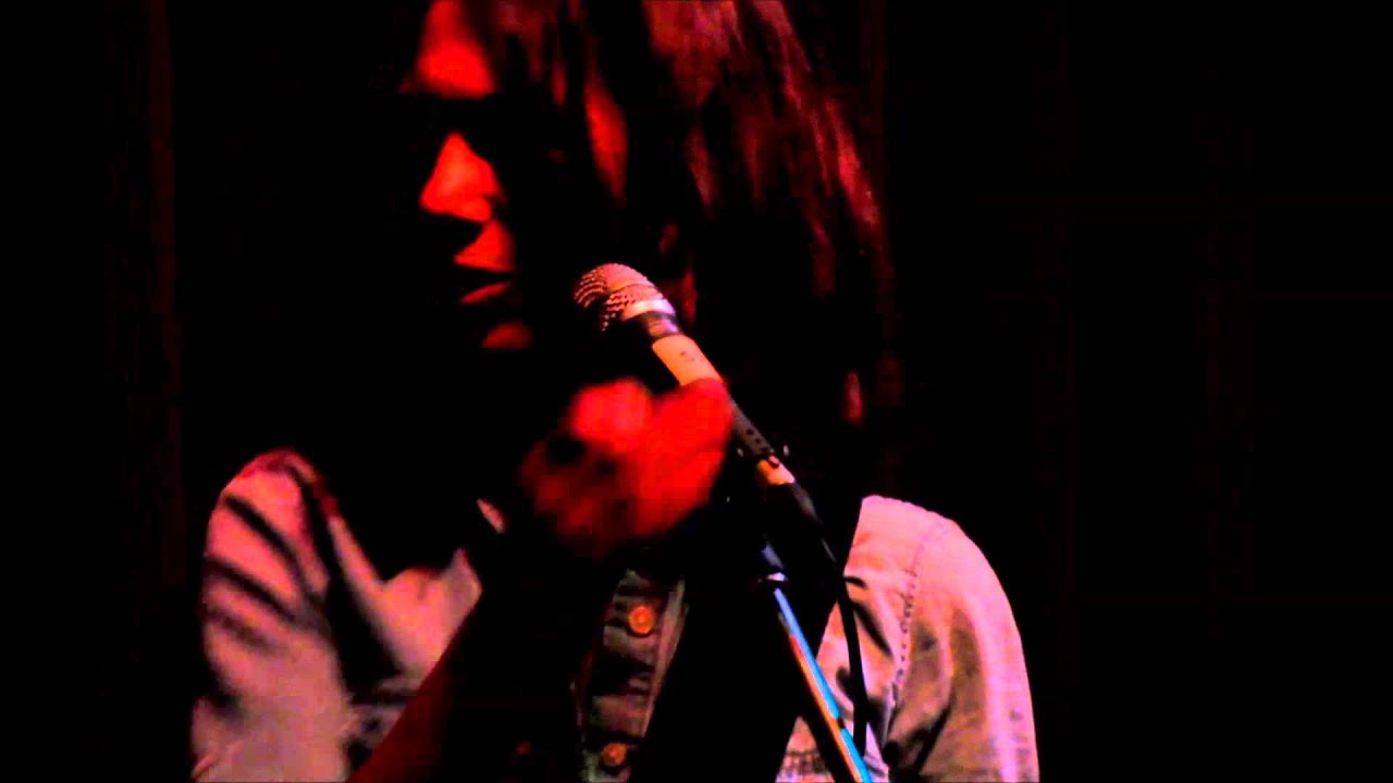 Susanna Hoffs Live at Eddies Attic 10 29 2012