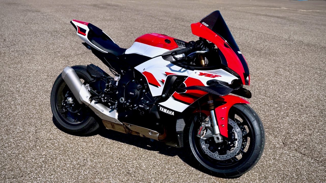 THE MOST BEAUTIFUL R1 YAMAHA HAS EVER MADE 😮| 2026 70th Anniversary R1 First Ride