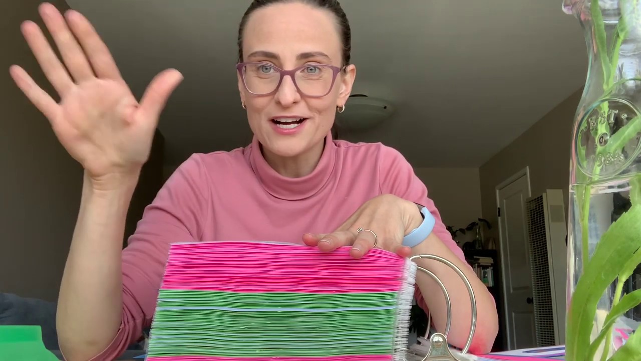 ATIVIDADE DE VIDA PRÁTICA #1| Revelando meu manual (de pedagogia) Montessori!!