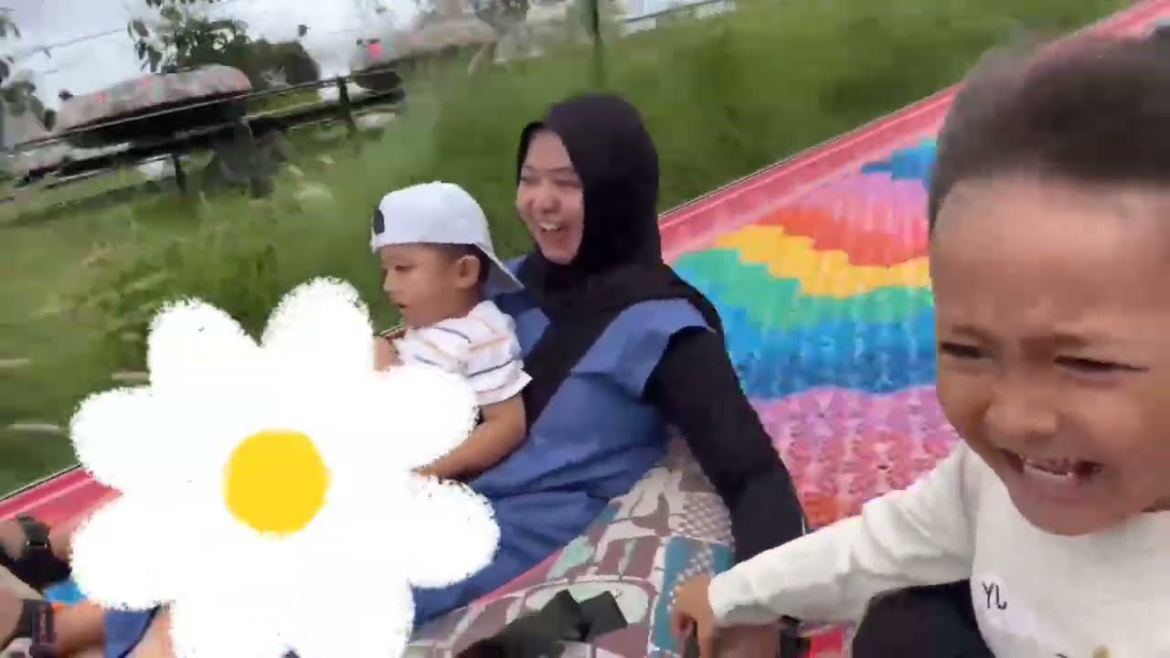 ARSHAKA LIBURAN DI CIREBON DAN BERMAIN KE BUKIT CINTA, SANGKAN PARK, BOTANICA & TELAGA BIRU