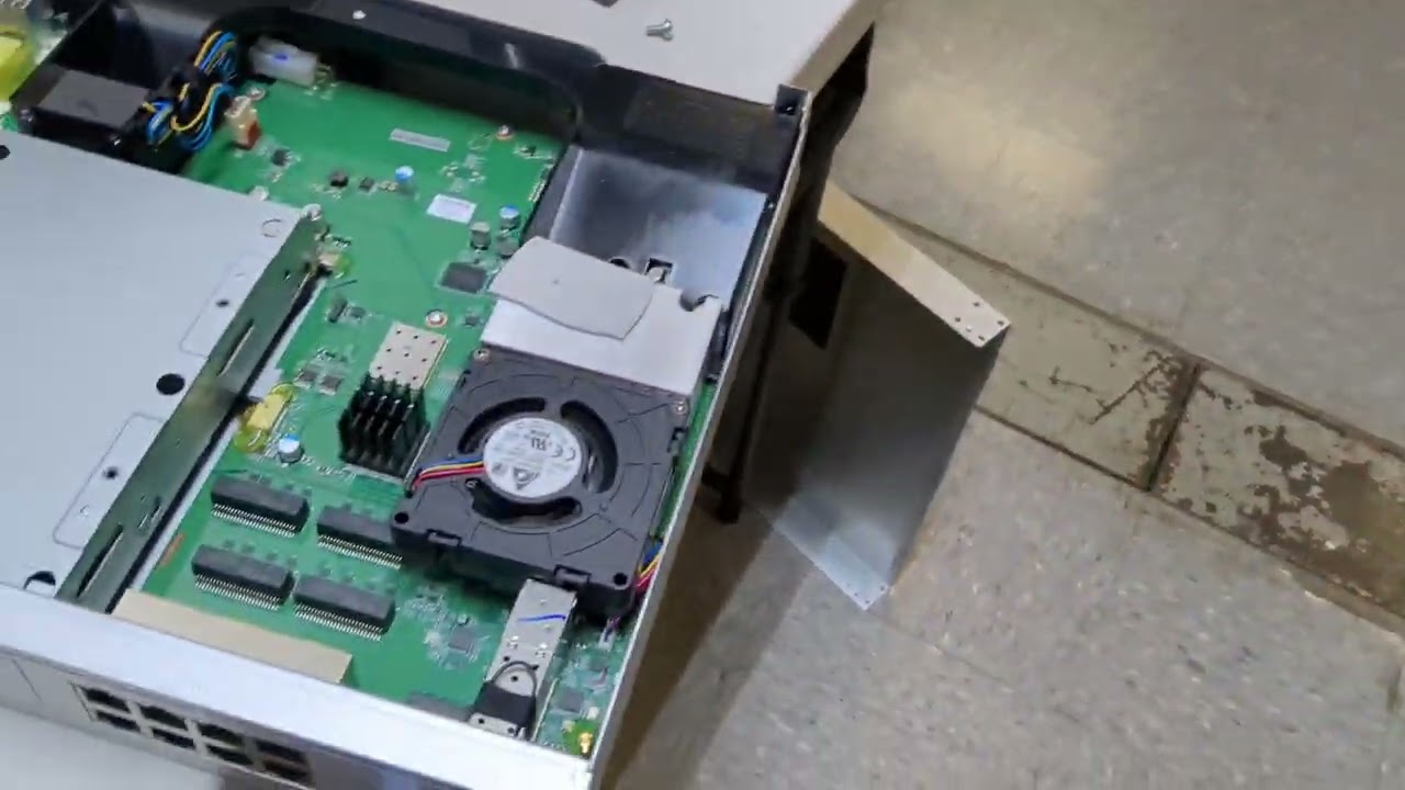 Fixing a bricked Ubiquiti UDM Pro Dream Router with recovery mode not working