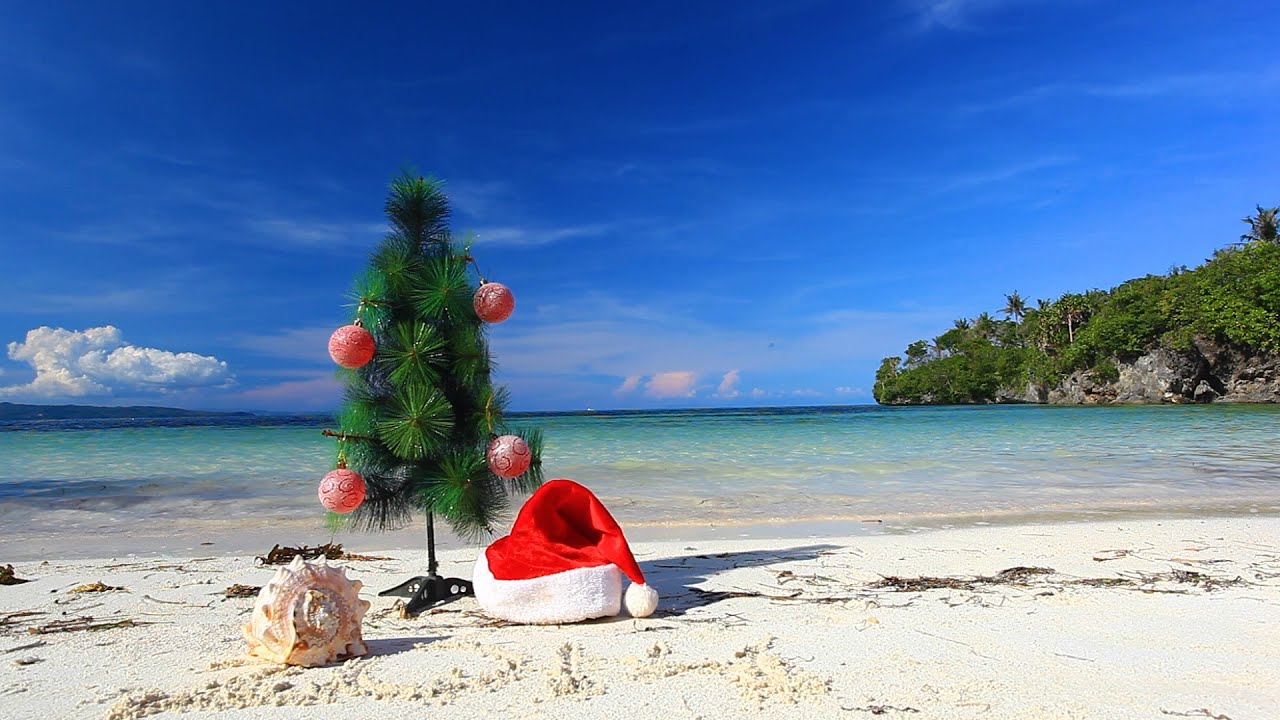 Tropical Christmas: Christmas on The Beach Ambience with Relaxing Christmas Music & Ocean Waves