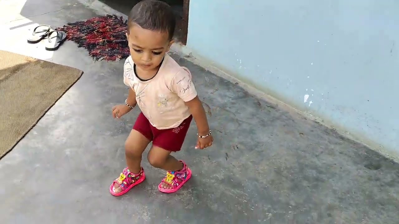 Chu Chu Charm! Baby Fall in Love 💕 with Their New Sound Shoes 👟😀