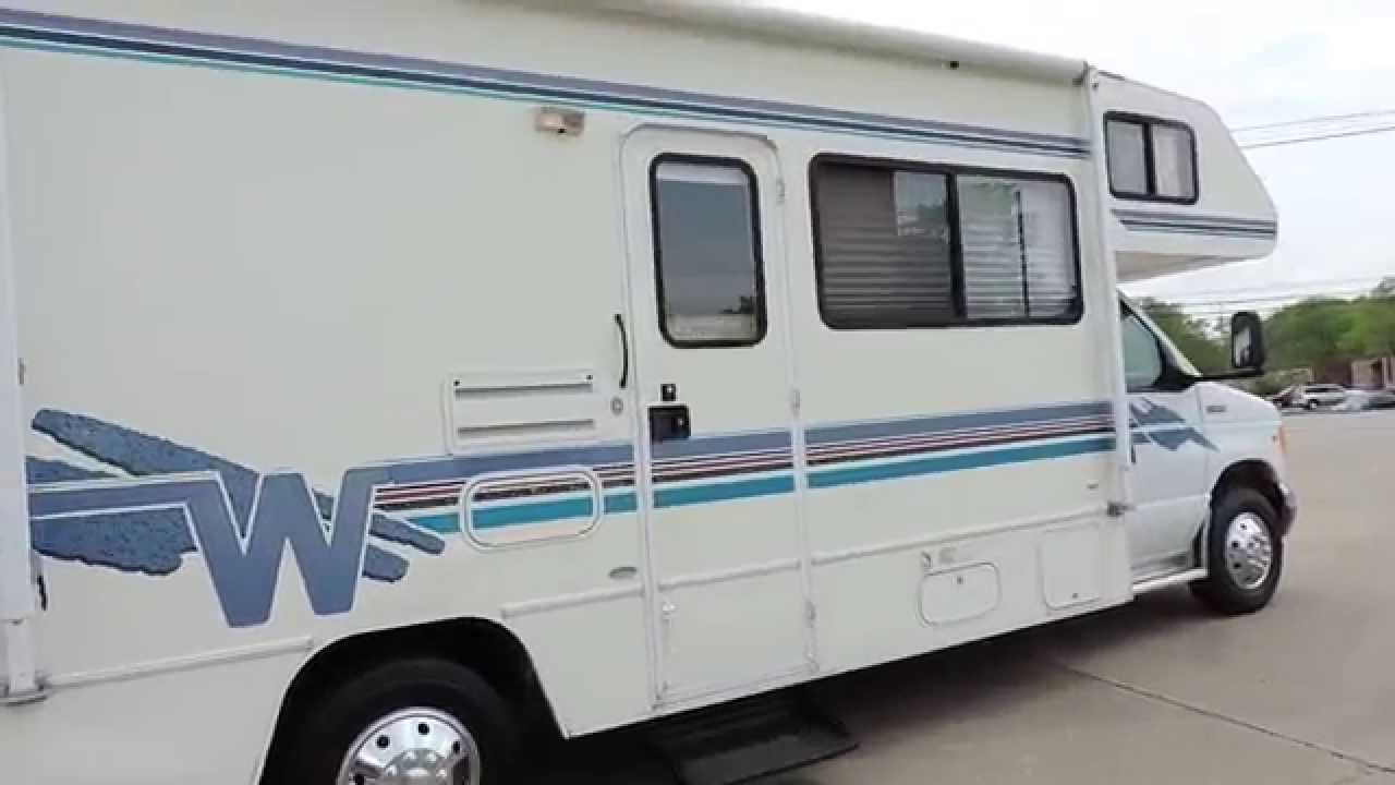 Good Clean 29' 1997 Winnebago Minnie 29Q Ford V10 Only 39K Miles!!