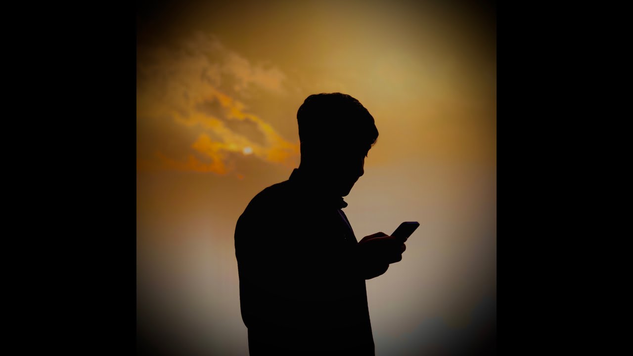 بخش اول: برنامه لحضه ها با احمد عدیل رحیمی