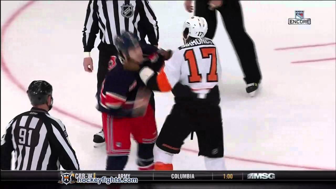 Wayne Simmonds vs Brandon Prust Nov 26, 2011