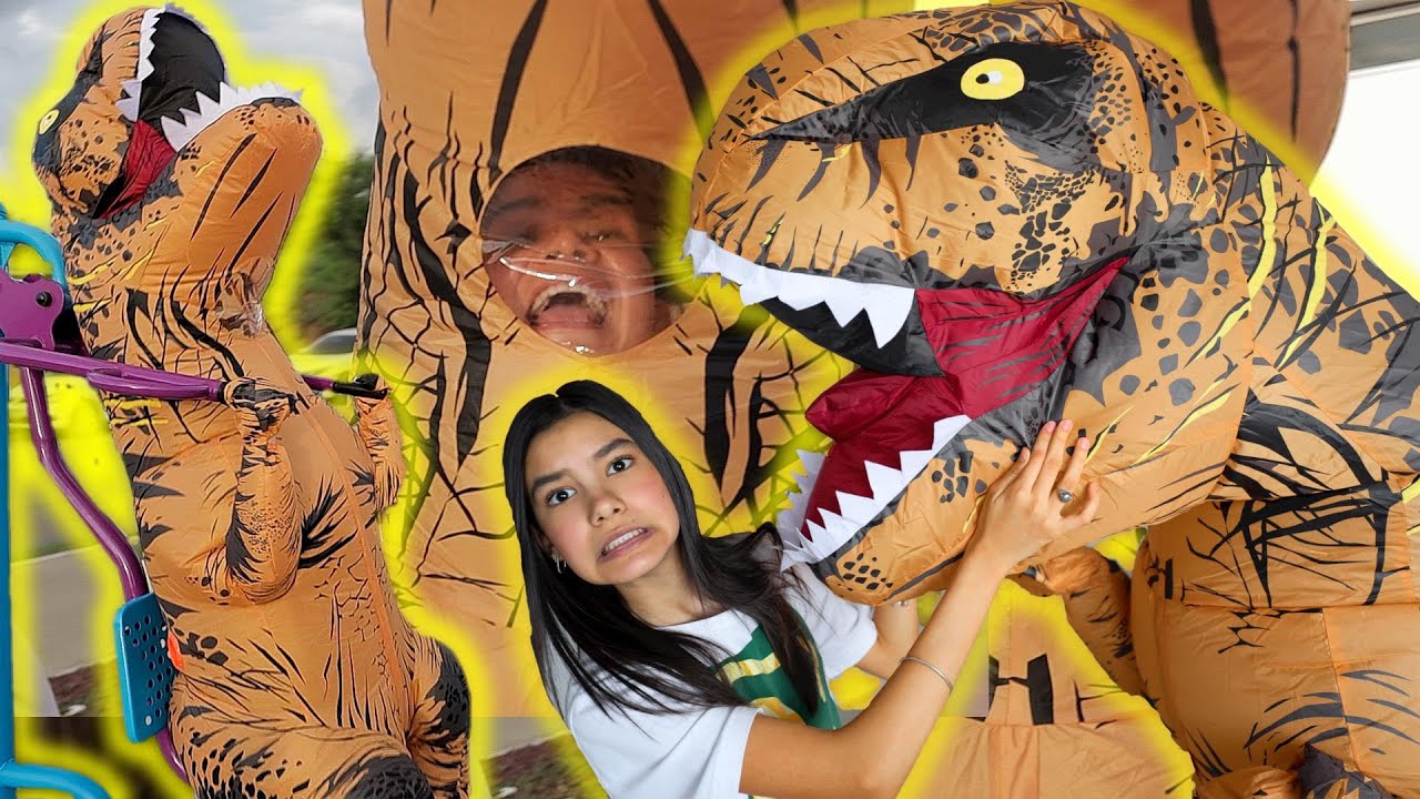 NANA SE CONVIERTE EN DINOSAURIO | AnaNana TOYS