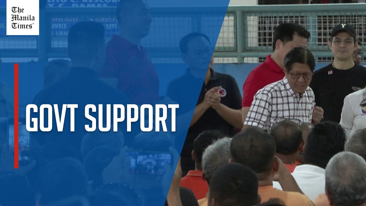 Marcos distributes P5,000 cash aid to PUV drivers