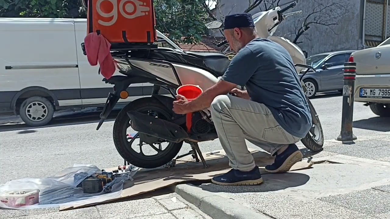 Honda dio motor yağı ve şanzıman yağ değişimi. 49000 km bakımı