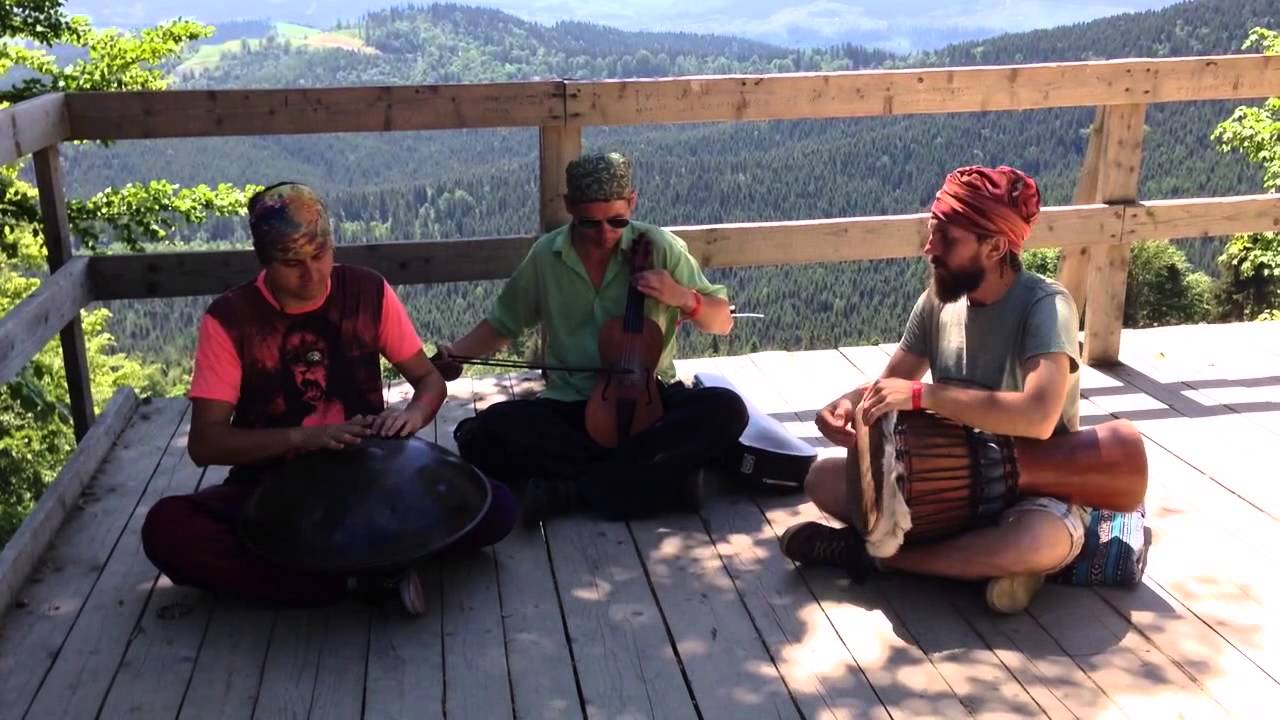 OMana Handpan,violin,djembe-Carpathians improvisation