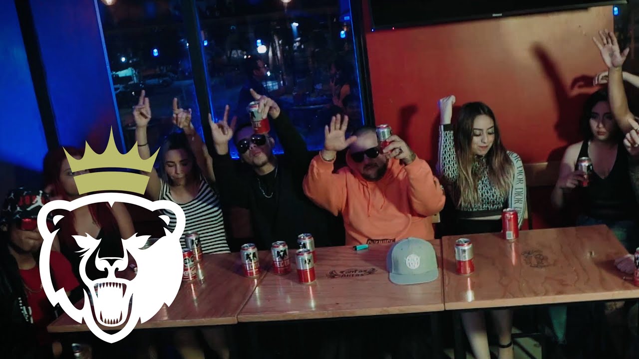 ILUMINATIK (BUFFON) FT. JAURIA SANTA // FUERA DE CONTROL // VIDEO OFICIAL