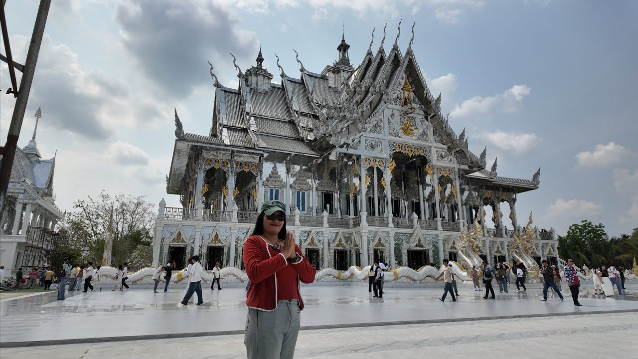 วัดกลางแม่น้ำบางปะกง วัดพุทธพรหมยาน
