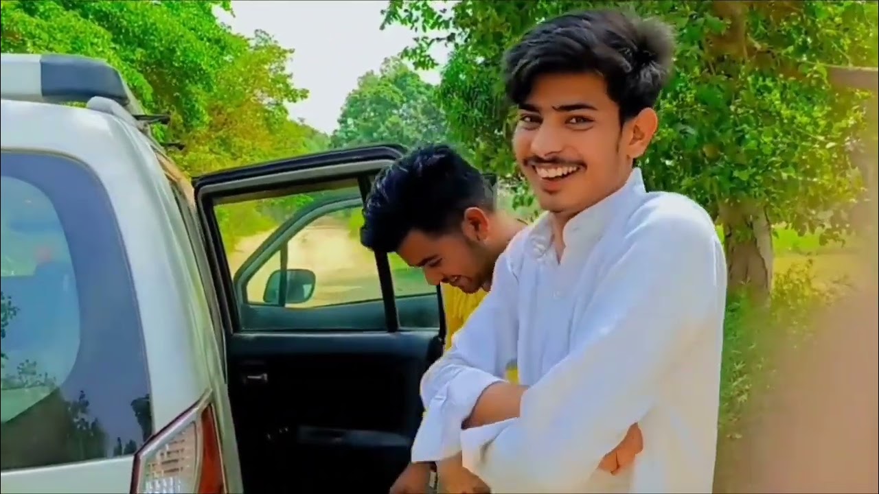 Mandir jate huye Gaadi ka sailancer Toot gya 😑😶 