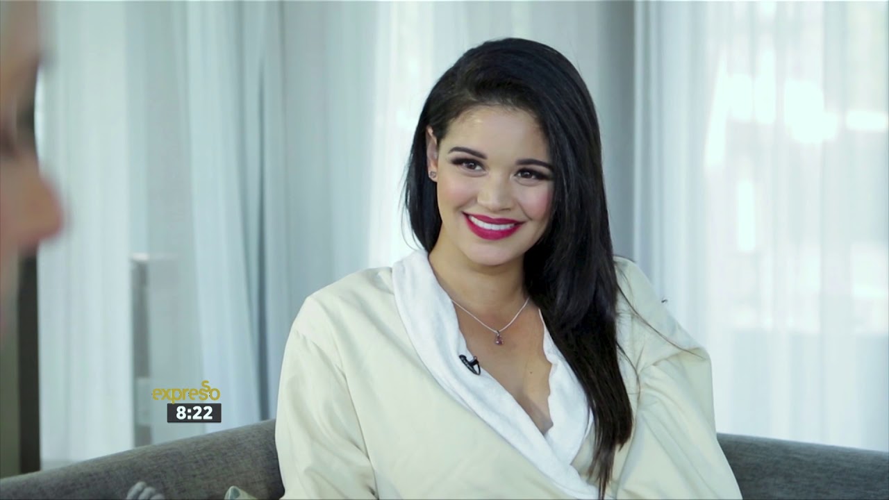 Спа-день с Лизой Рэли и Зои Браун.