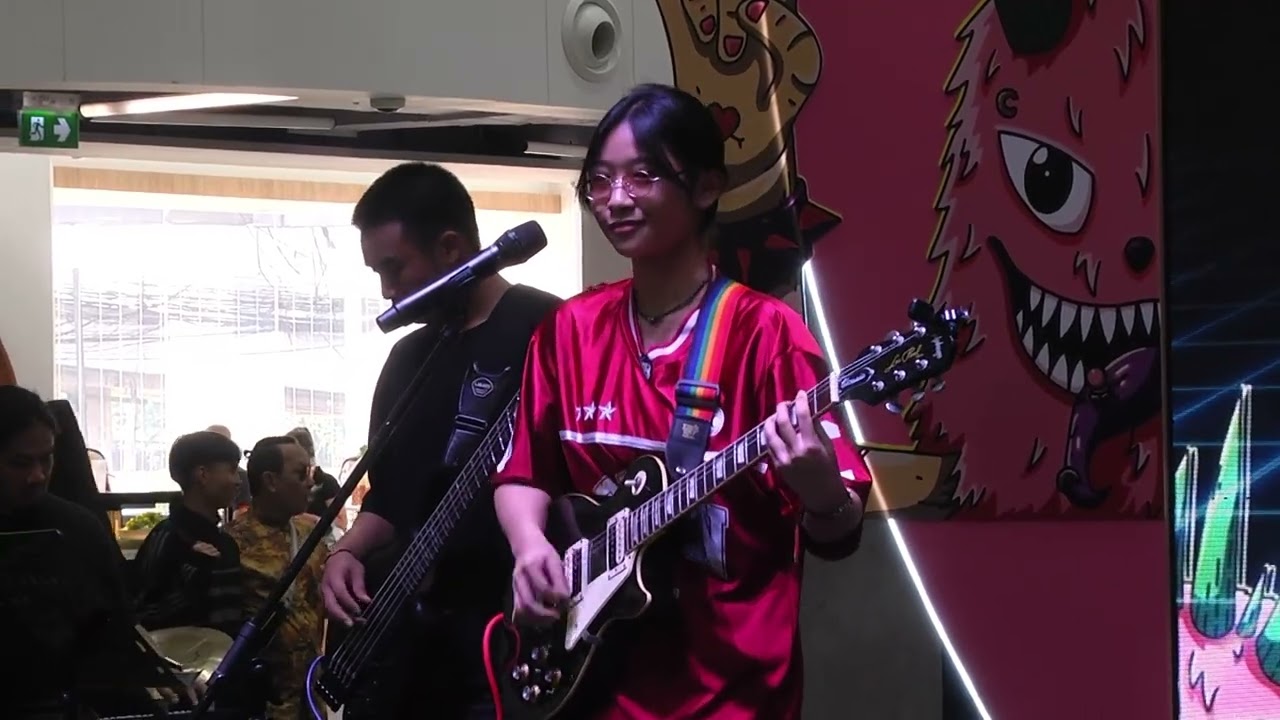 Guitar Gun Day #4  จะร็อคหรือจะรักคอนเสิร์ต | วงY2P