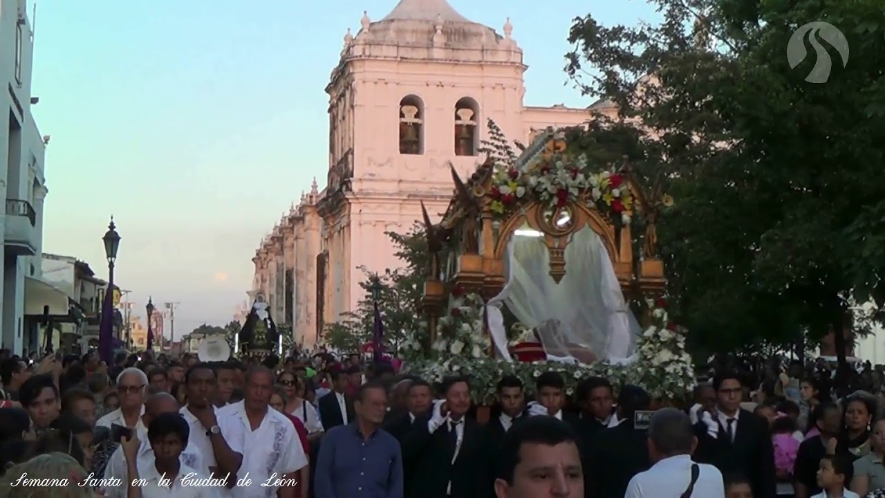 [SANTO ENTIERRO DE LA REAL BASÍLICA CATEDRAL DE LEÓN 2018] PARTE 3