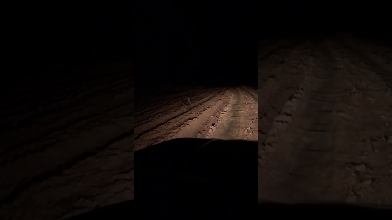 Barra de Led no teto da S10. Ficou muito top.