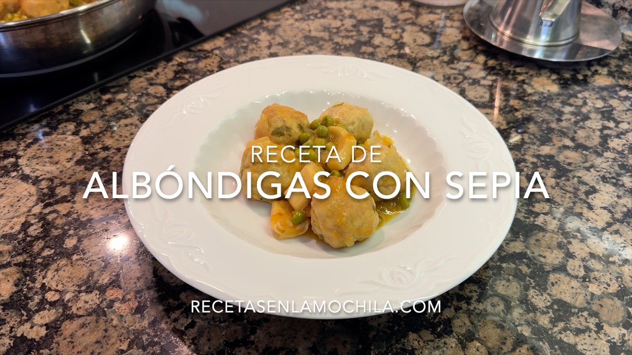 ¡EL MAR Y MONTAÑA PERFECTO! 🦑 Albóndigas con Sepia y Guisantes (Receta Tradicional)