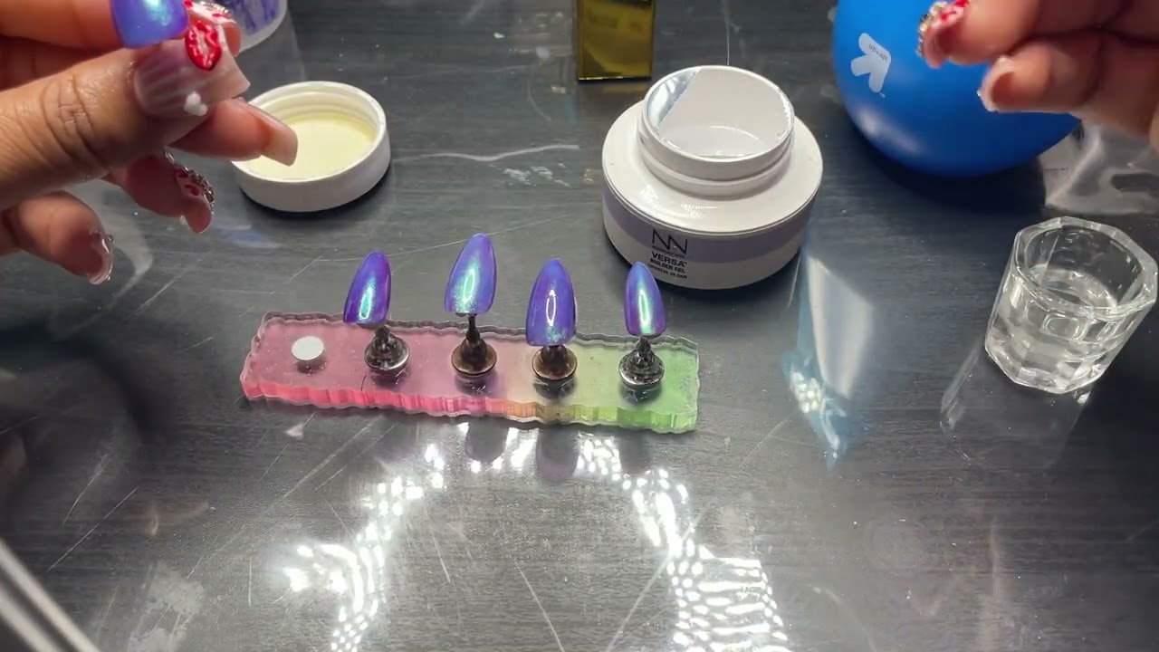 Almond Ribbed Cateye Press ons