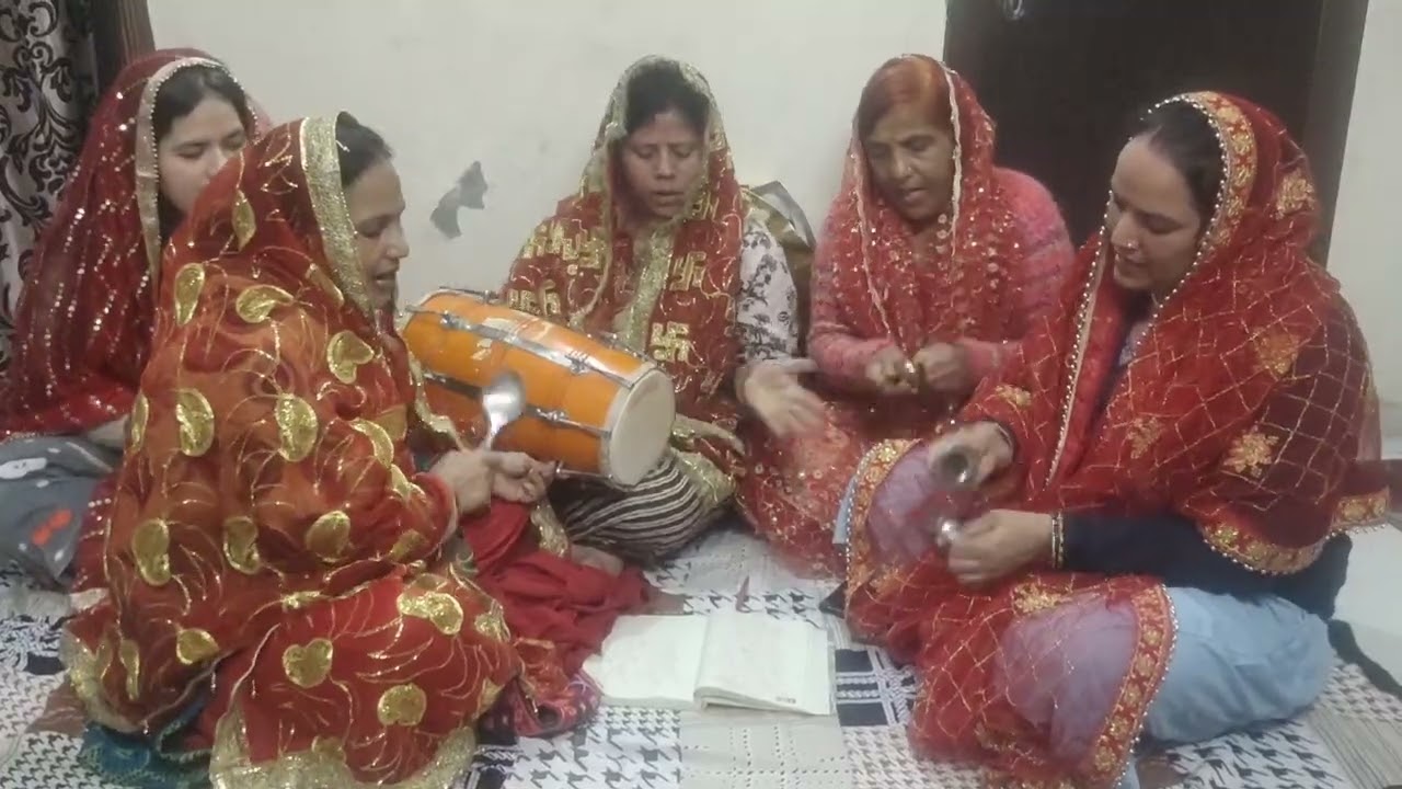 Naye saal ka bhajan maaia ka.. Naa goa jayenge Naa otty jayenge... @jaimatadi🌹🌹🙏🙏❤️❤️🥰🥰🧿🧿