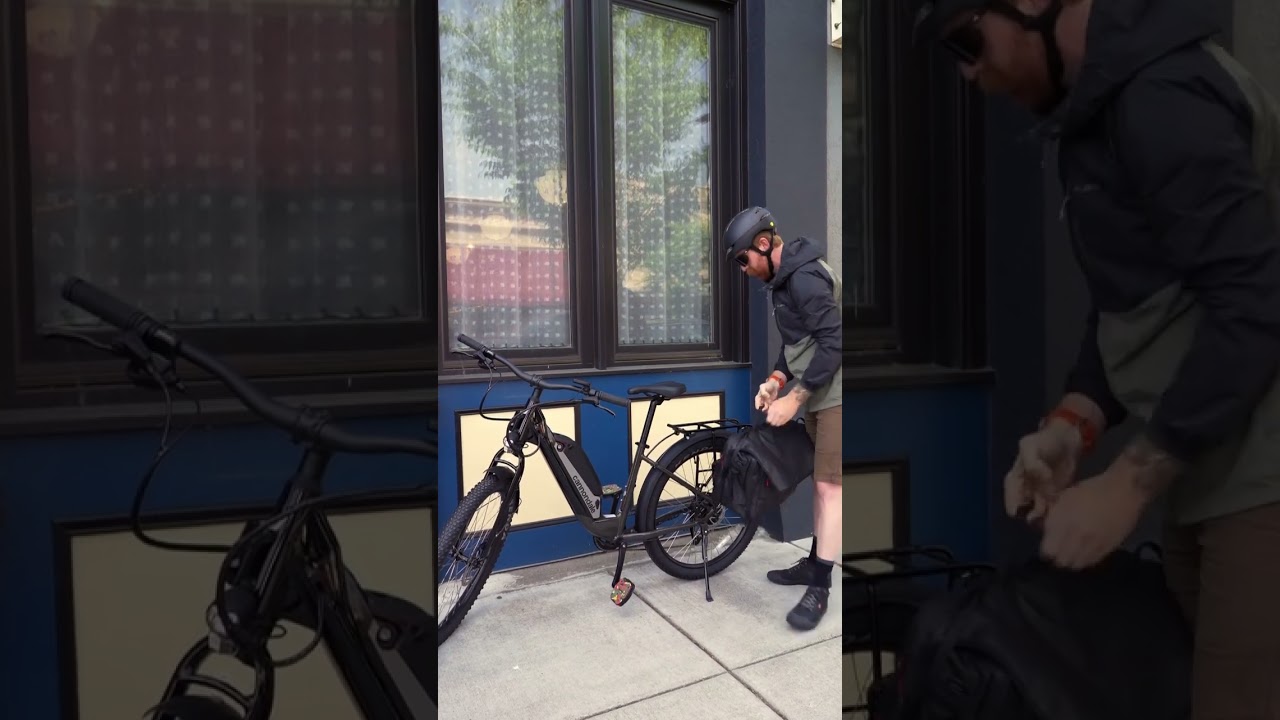It&rsquo;s a pannier. It&rsquo;s a backpack. It&rsquo;s a messenger bag. Two Wheel Gear Magnate #ebike #commuting