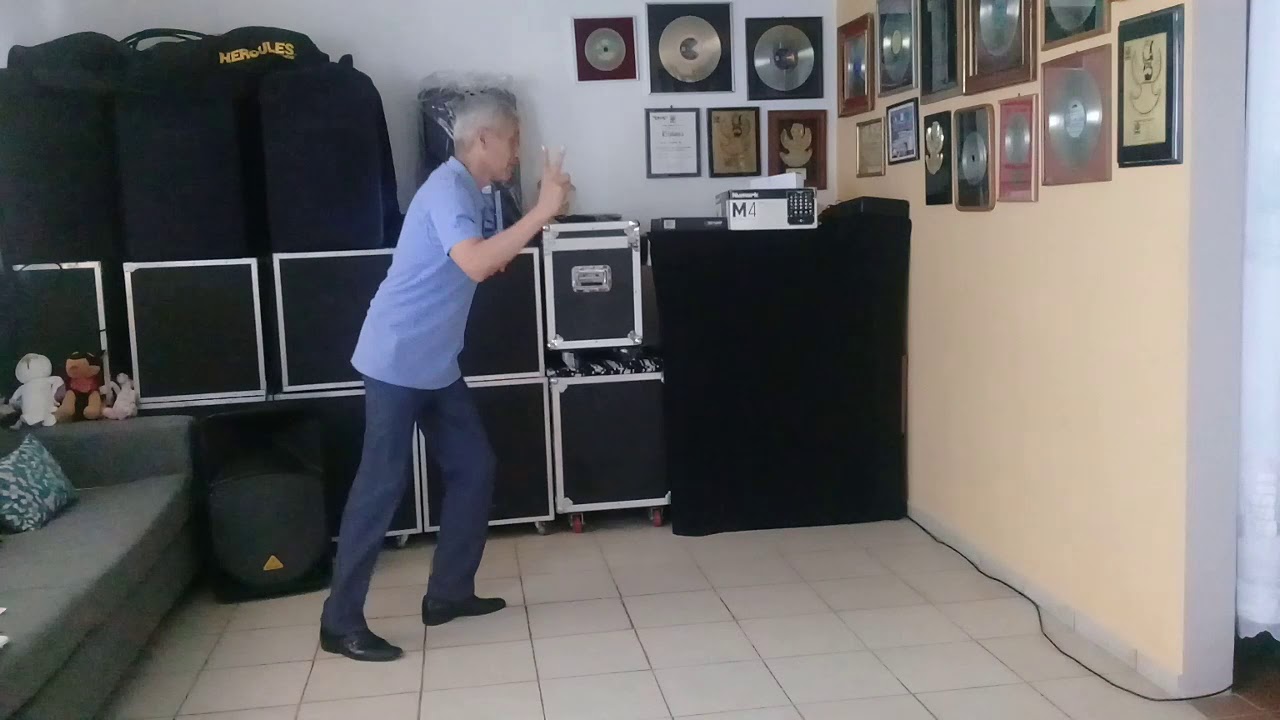 MIL HORAS/BAILANDO CON MARCELO ROSAS