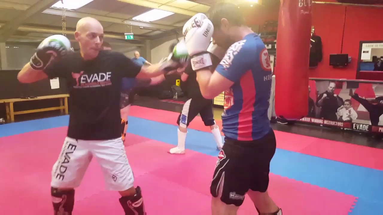 Progressive kickboxing combination