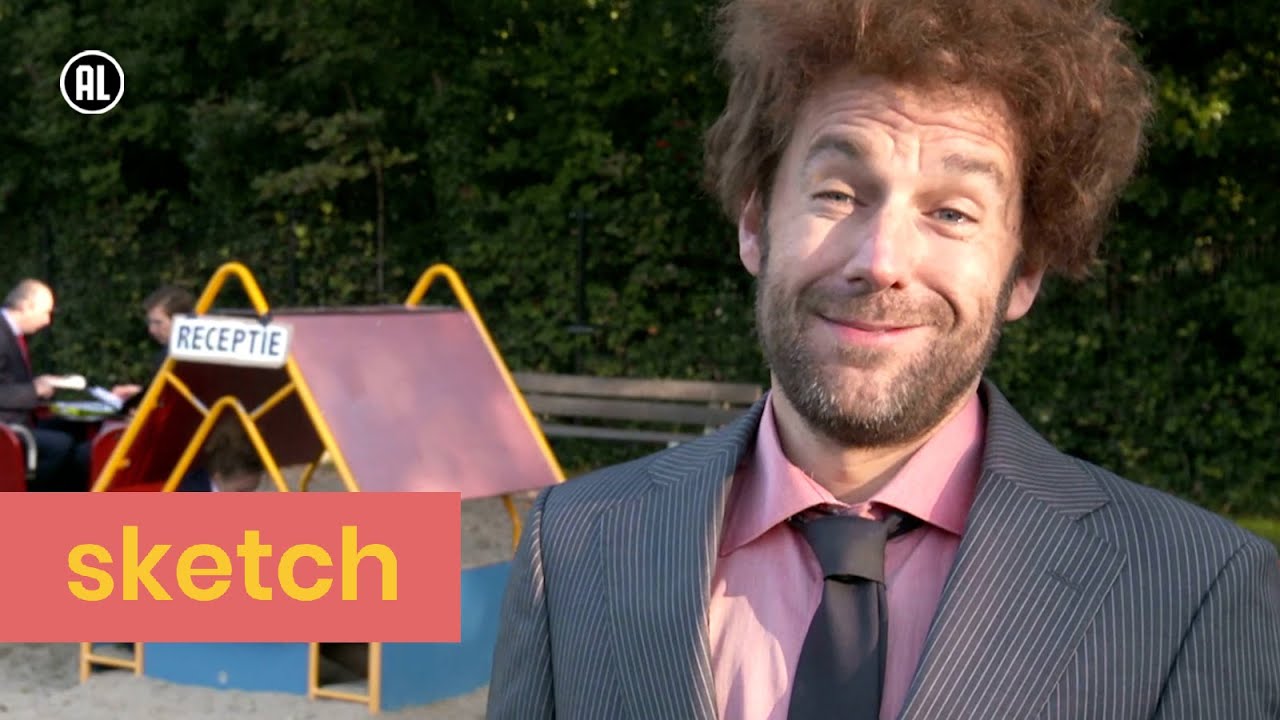 Mijn medewerkers gaan voortaan buitenspelen | Sketch