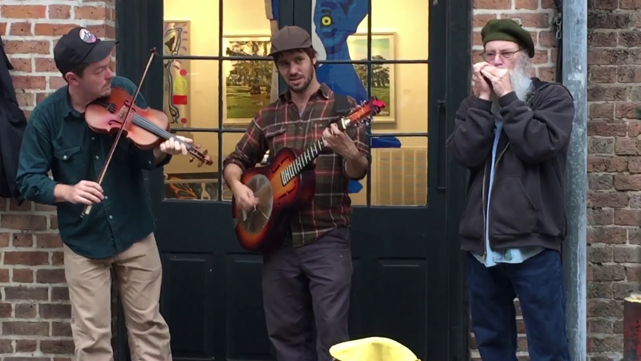 Travelin’ Railroad Man Blues  - Busking in New Orleans