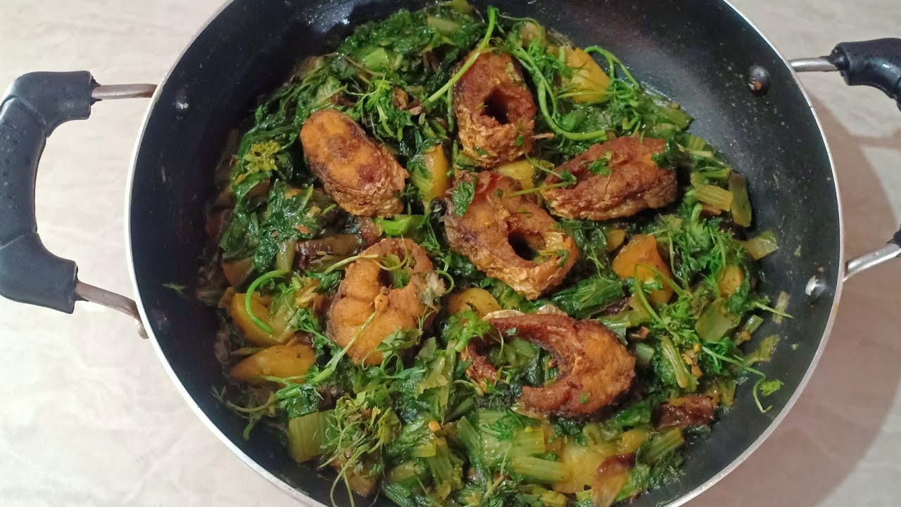 Mustard greens with fish recipe || Lai xaak r logot masor recipe