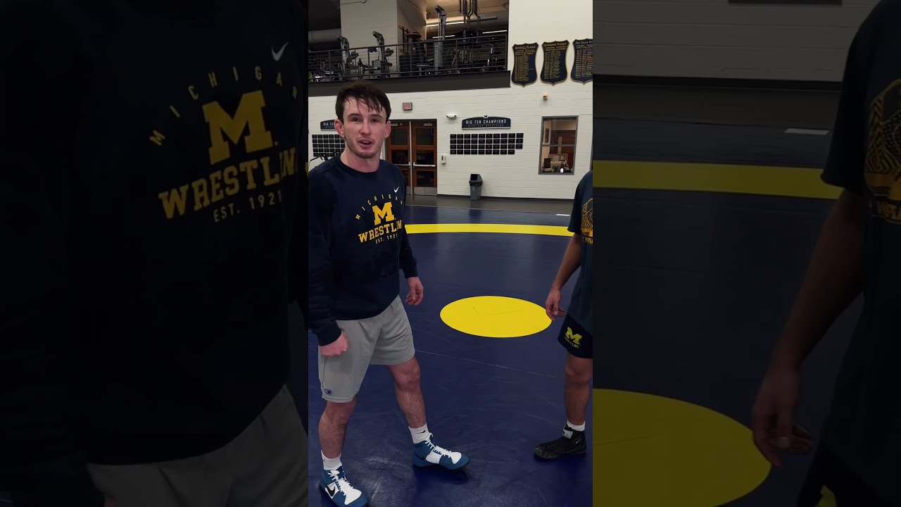 You already know how to fake a leg attack. Presented by @AthletesOcean