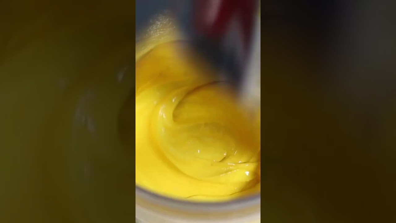How Does Screen Printing Work? 